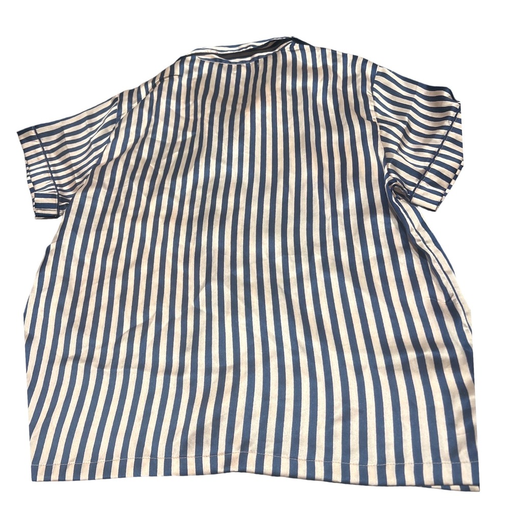 PrettyLittleThing Navy Satin Pinstripe Short‎ Sleeve Pajama Top Button Down US 6 - Picture 4 of 4